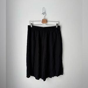 Monki Black Flowy Shorts Elastic Waist Loose Fit Oversized M/L